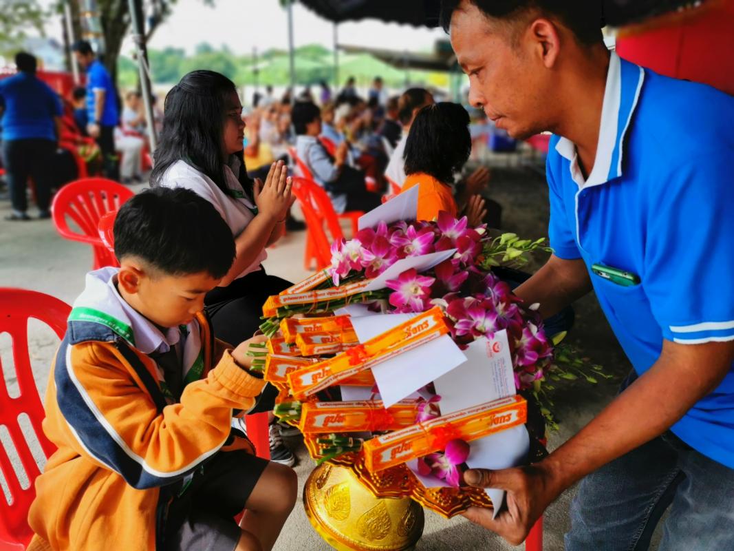 โครงการร่วมกับชุมชนสร้างศาล