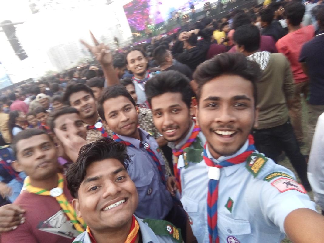সত্য মিথ্যা যাচাই আগে,ইন্টারনেটে শেয়ার পরে