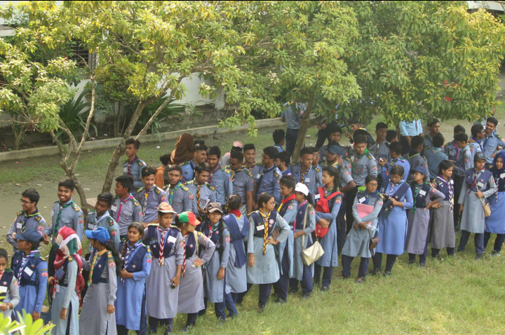 বিশ্ব শান্তি দিবস ২০১৯ উদযাপন; ঢাকা জেলা রোভার।