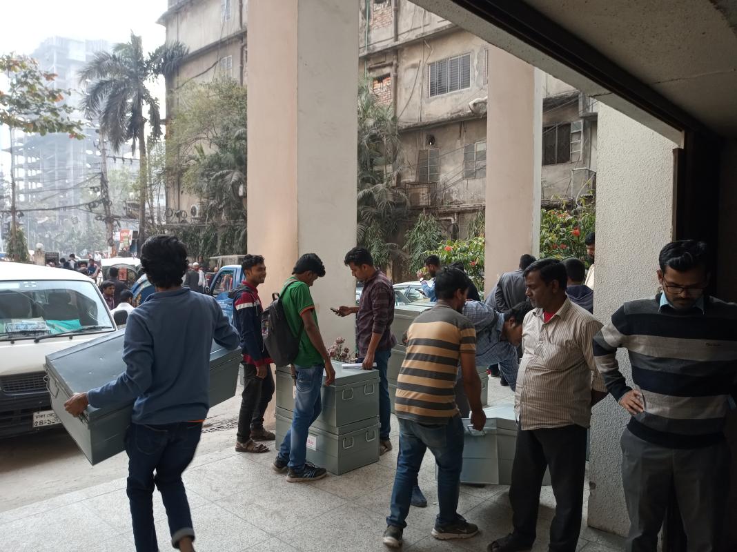 ২য় ক‌মিউ‌নি‌টি বেইজ স্কাউট ক্যা‌ম্পে উপকরণ বিতরন