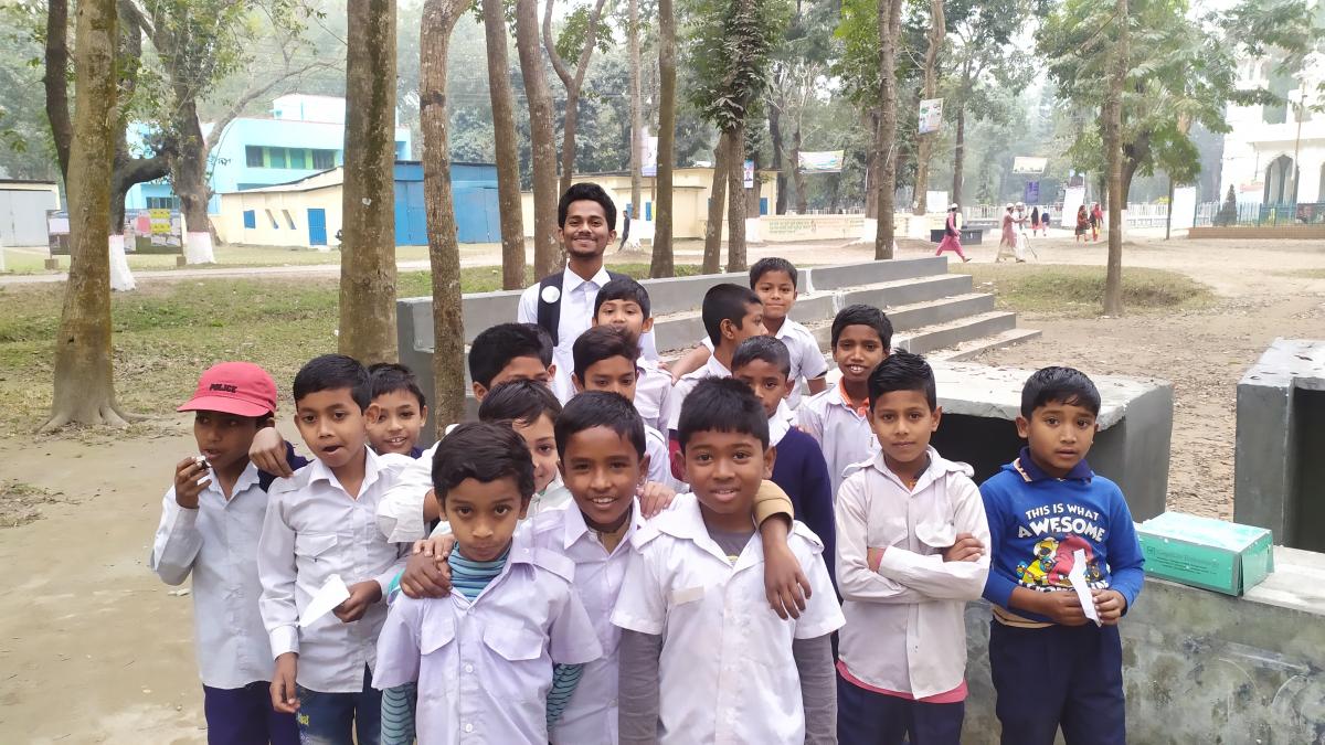 শিশুদের সাথে একবেলা