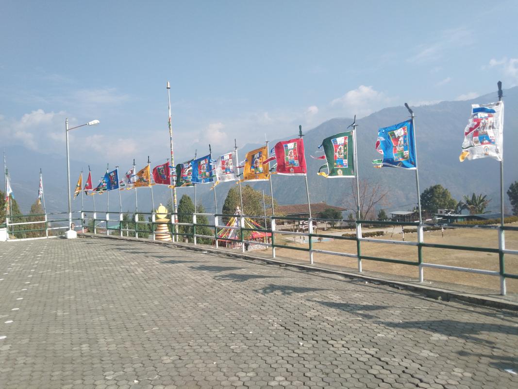 Erection of player flags