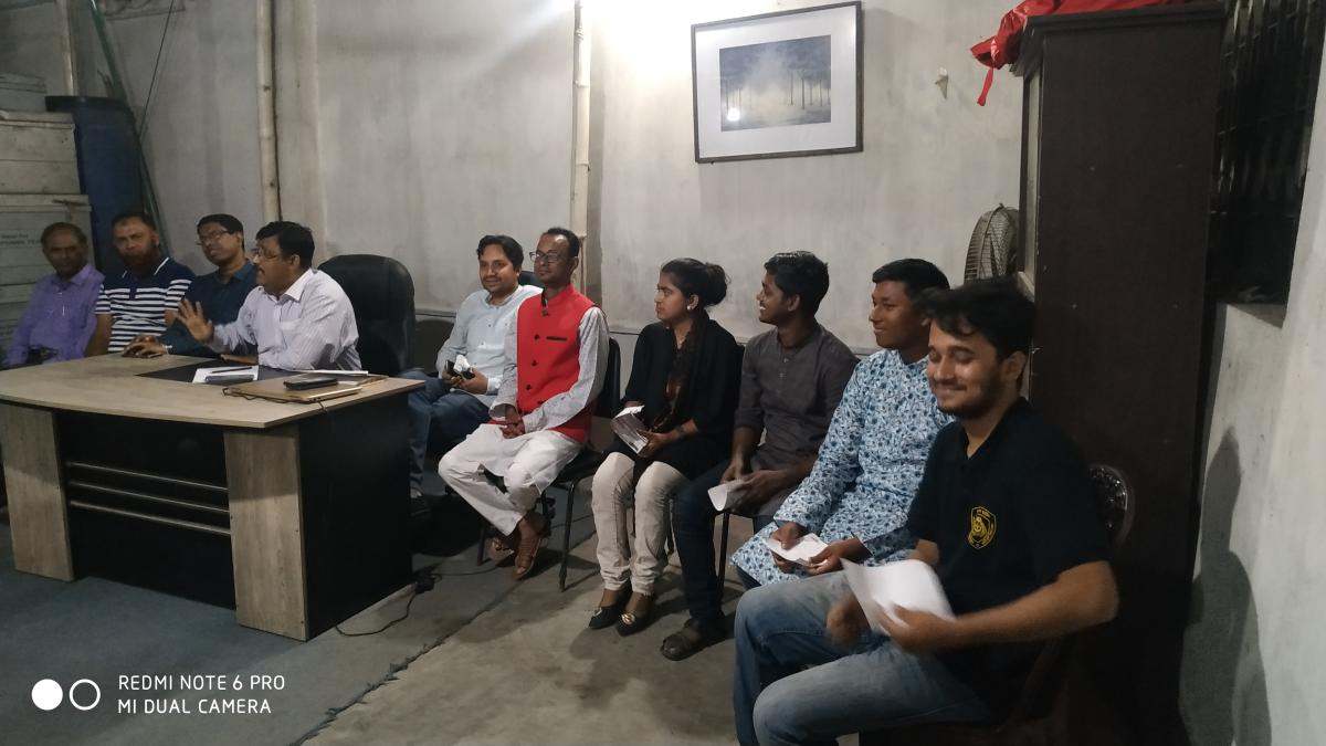 মাসিক সিনিয়র রোভার মেট মিটিং 