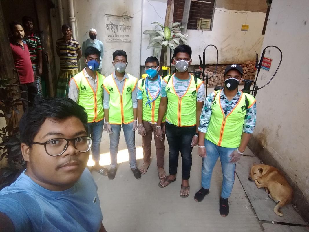  জীবনু নাশক স্প্রে