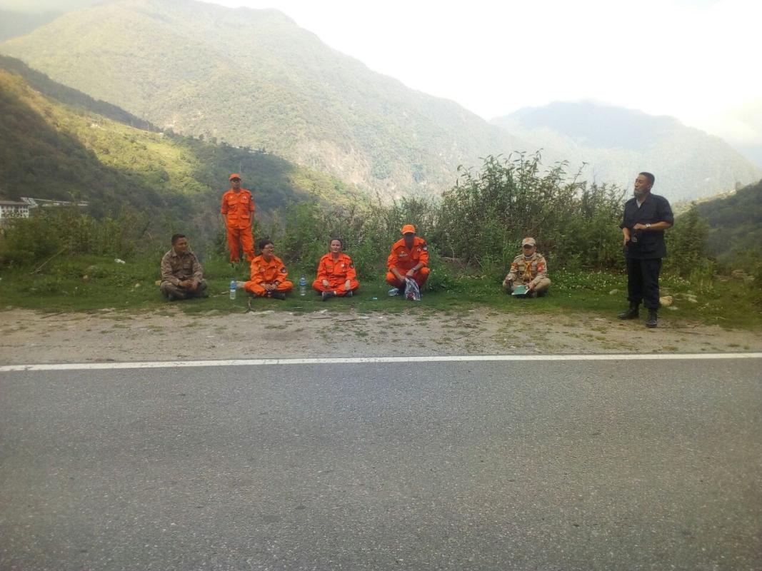 Joining hand with dessup (covid 19 patrolling )