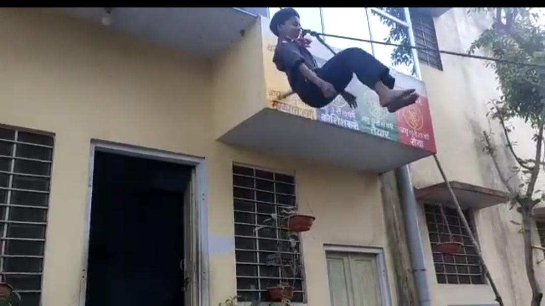 TEACH DISASTER MANAGEMENT TIPS IN THE CAMP