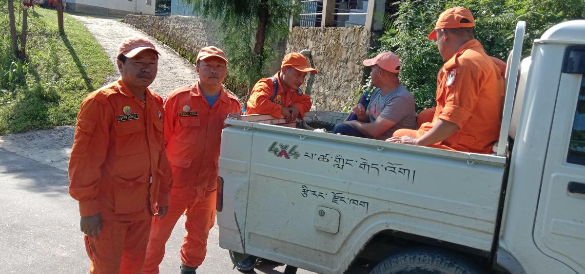        "Reaching out Rstions "