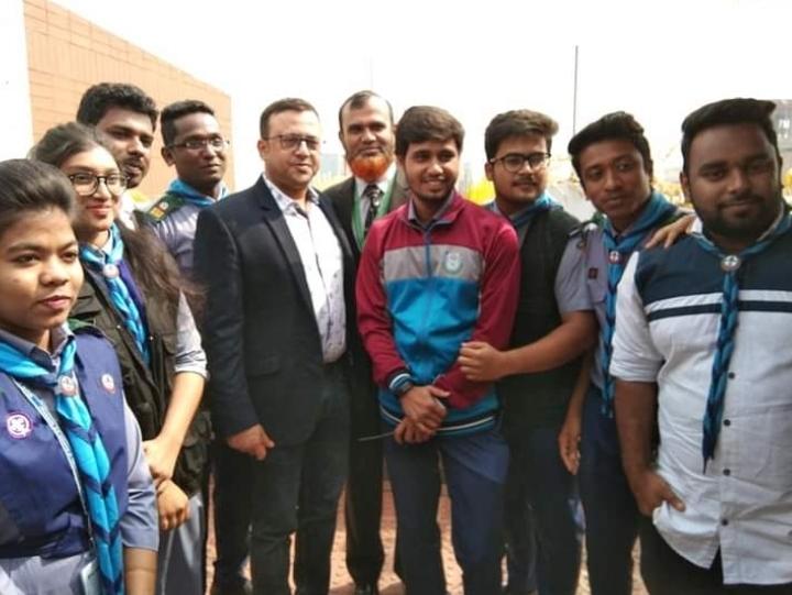 জঙ্গিবাদ কে না বলুন