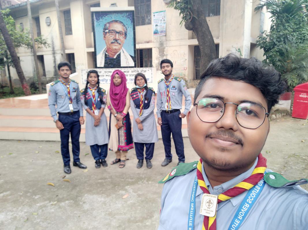 কেম্পাস ও ডেন  পরিস্কার পরিচ্ছন্নতা অভিযান 