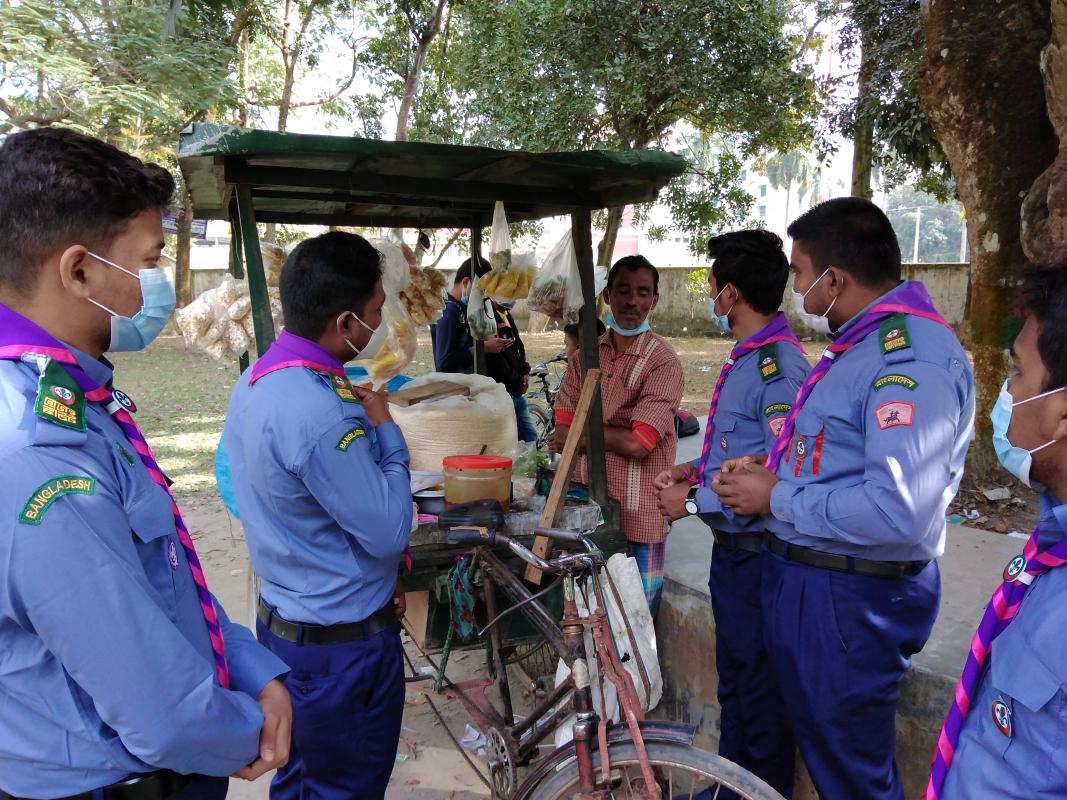 ২০ টি পরিবারকে প্লাস্টিকের পুনঃব্যাবহার আইডিয়া শেয়ার করা    