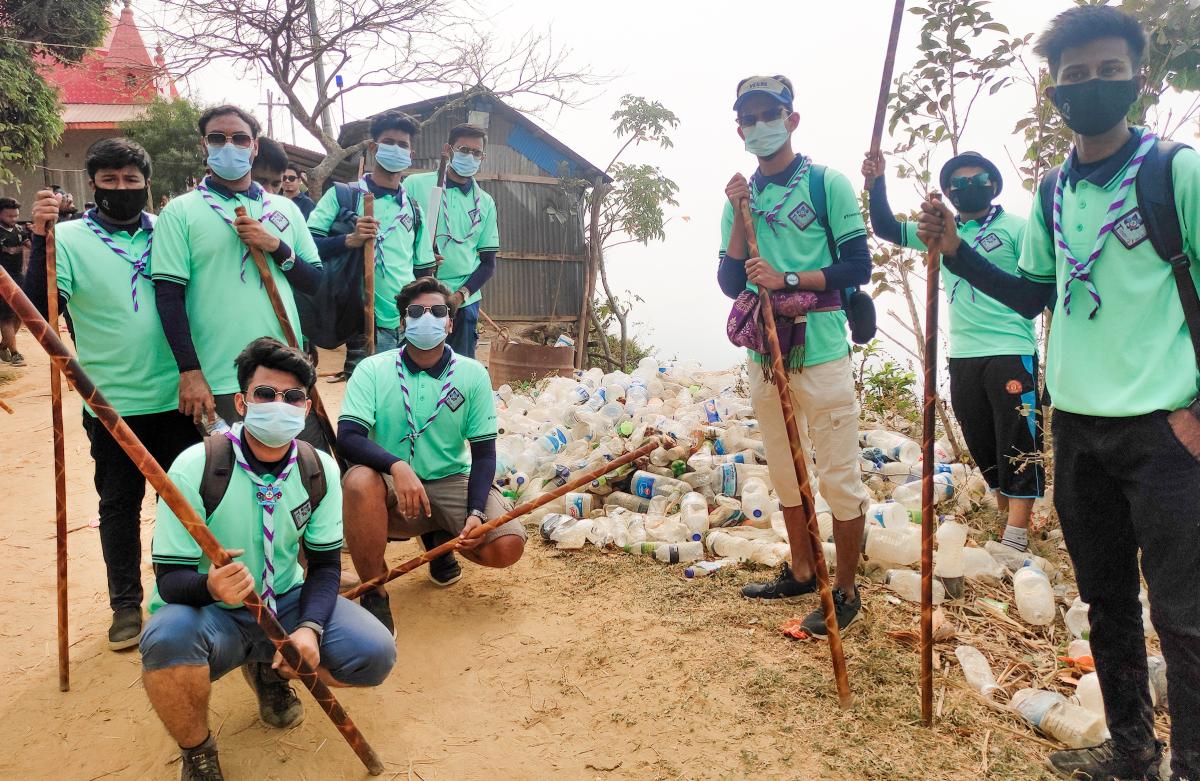 প্লাস্টিক টাইড টানার্র চ্যালেঞ্জ ব্যাজ চ্যাম্পিয়ন পর্যায়
