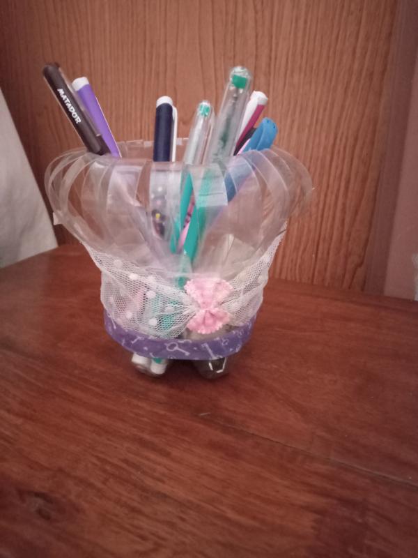 

★ প্রারম্ভিক পর্যায় (সমাজ উন্নয়ন)
ধাপঃ প্লাস্টিক দিয়ে ০৩ টি কারুকাজ 

