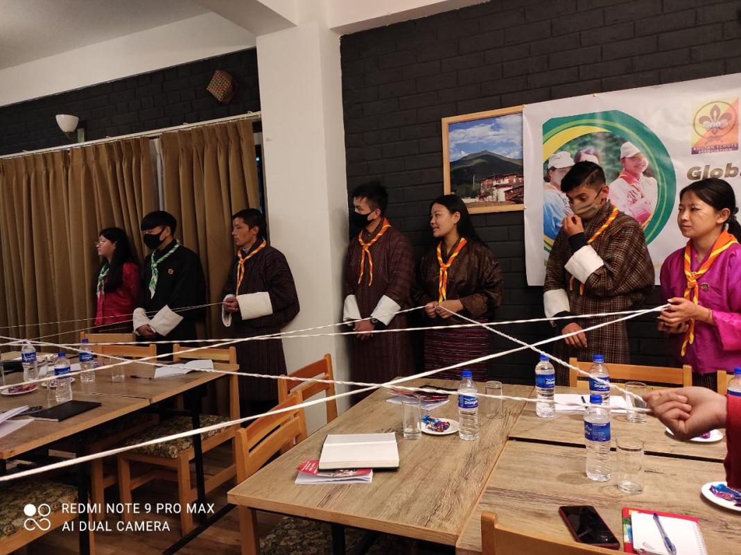 Teaching Scouts about Messenger's of Peace Network