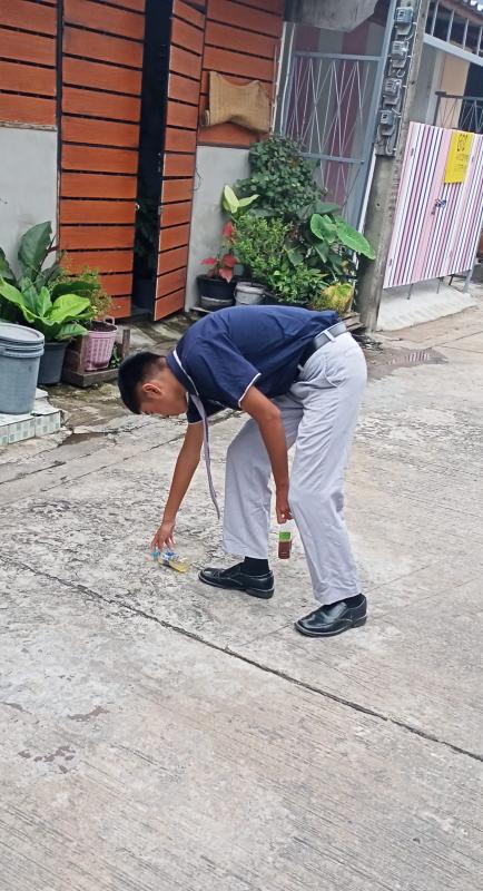 เก็บขยะ