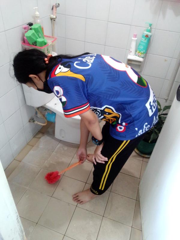 ล้างห้องน้ำ