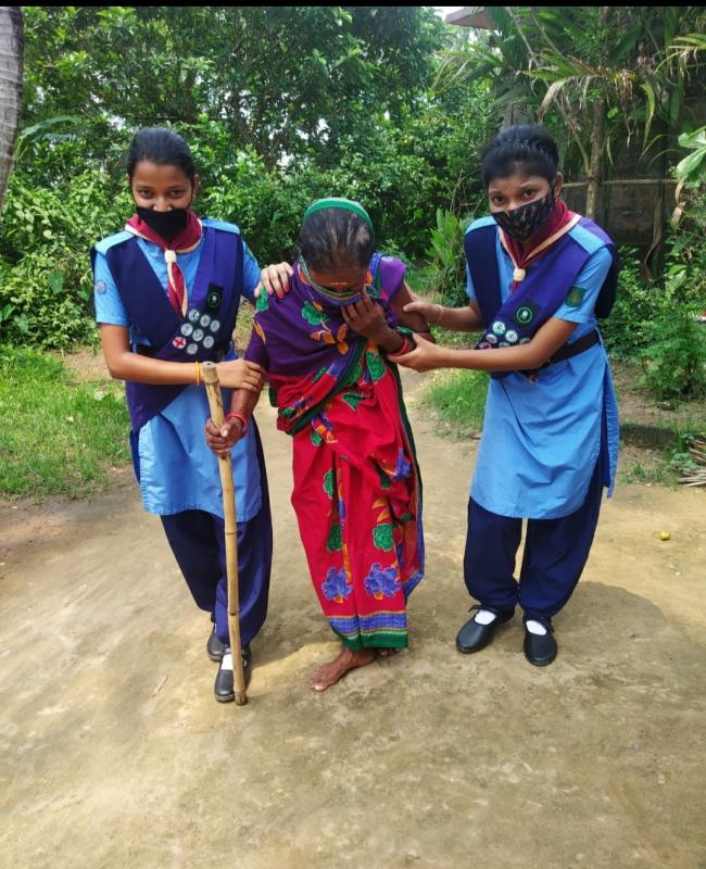 Helps to rural Adults person