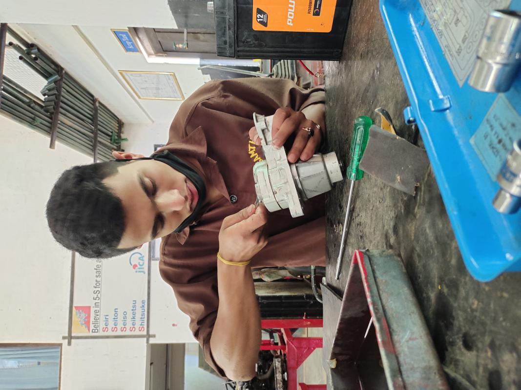 Repairing Stator motor of  Diseal Engine 