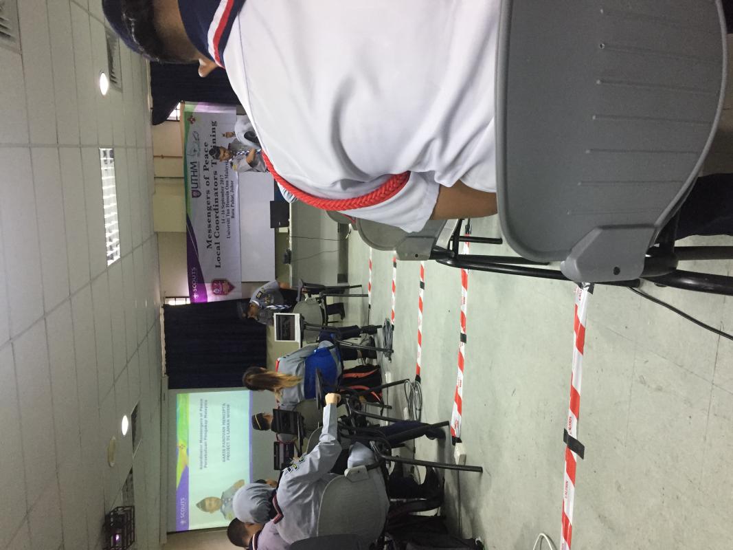Kursus koordinator MoP dengan uniform putih