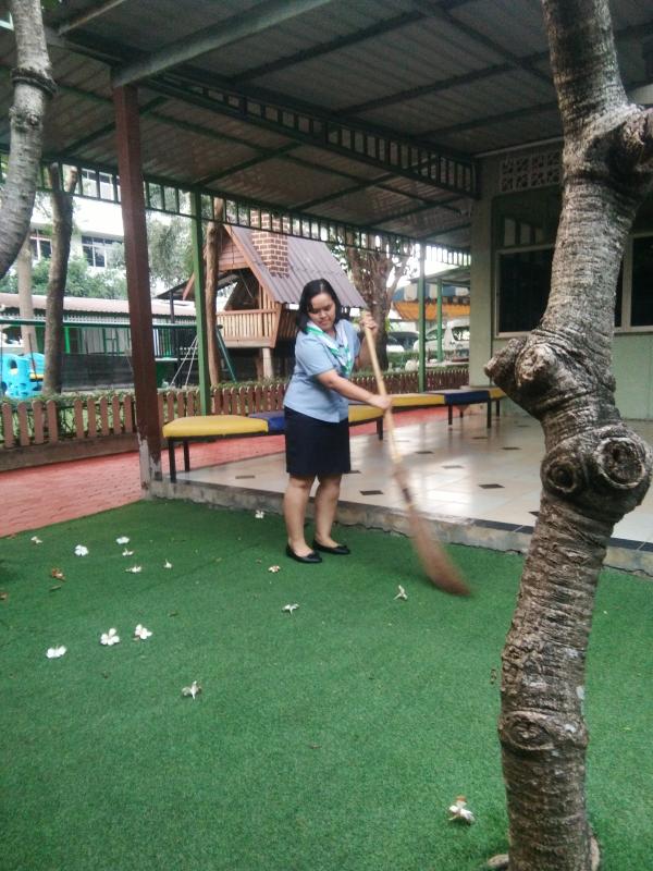 จิตอาสาช่วยทำความโรงเรียน