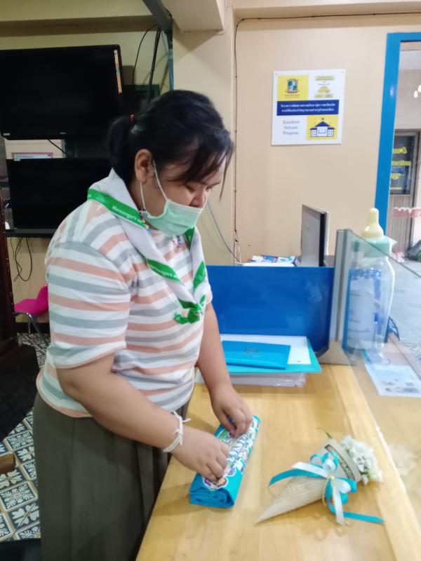 จิตอาสา จัดทำแฟ้มช่วยนักเรียนชั้น ป.6