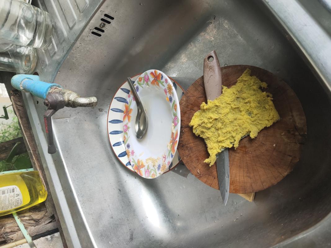 ล้างจานช่วยที่บ้าน