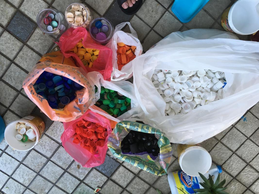 [WalkSide by Rovs Project : Update 17] 清理和分类所有得到的瓶盖 