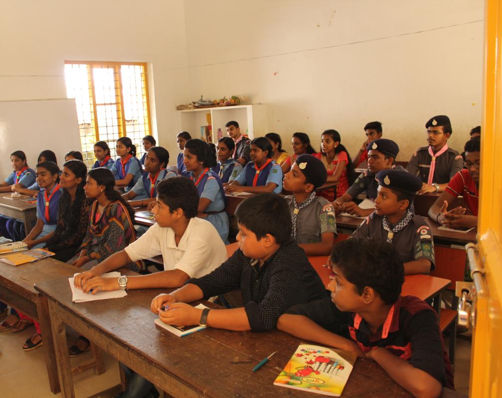 Introducing young ones to create a better world