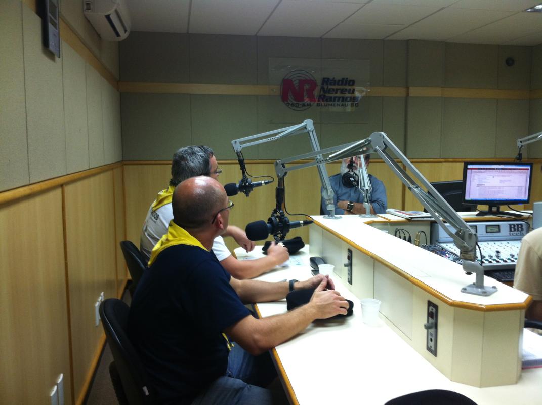 Grupo Escoteiro do Ar Pelicano 108SC - Rádio Nereu Ramos 760AM