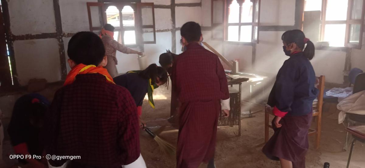 Cleaning and maintenance of school audio visual classroom 