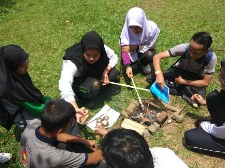 Moh ke Sungai Kertas 