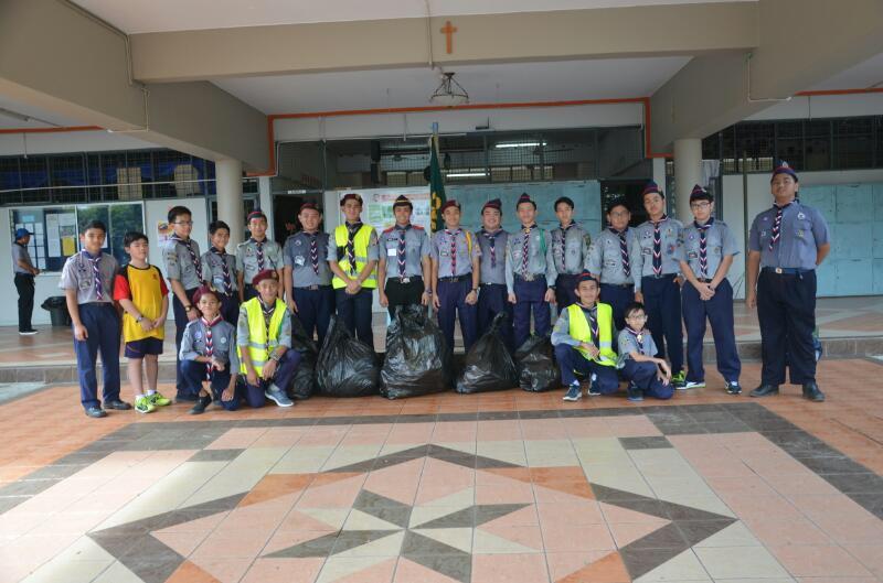 5 KM Clean Hike SMK ST THOMAS' Scouts