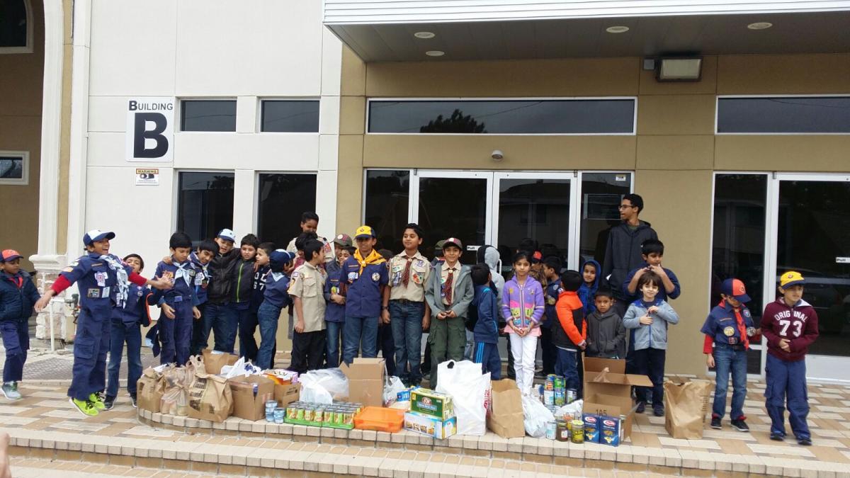 PACK 321 FOOD DRIVE