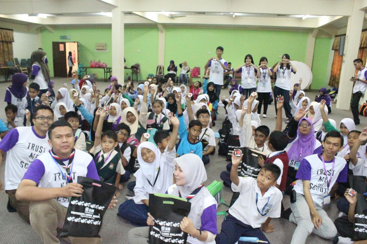Community Service UCE UNIVERSITI SAINS MALAYSIA 