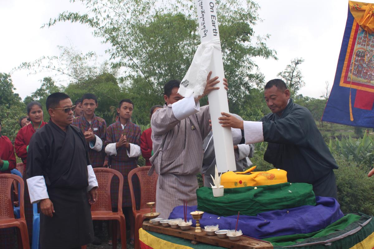 Enhancing peace at school