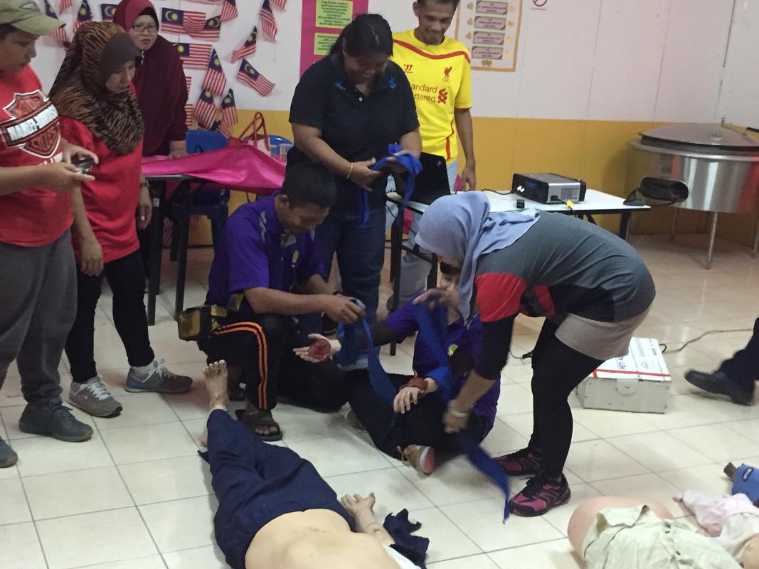 FIRST RESPONDER TRAINING FOR THE COMMUNITY