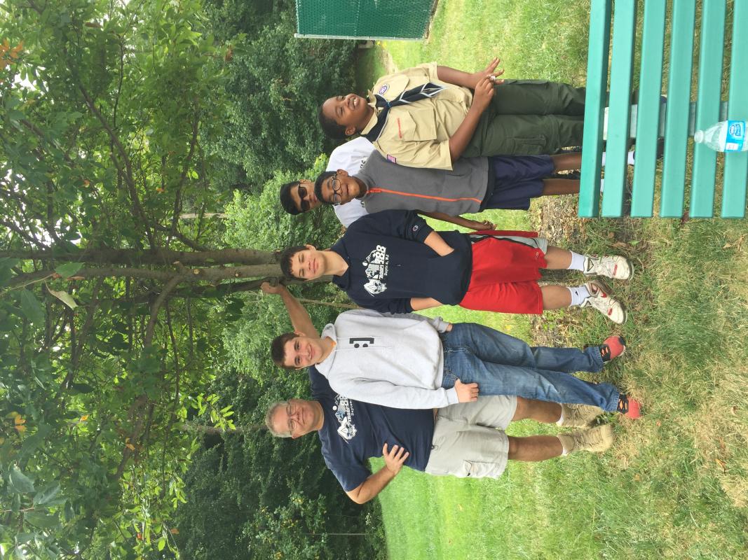 Scouts Help Seniors Experience Nature & Community