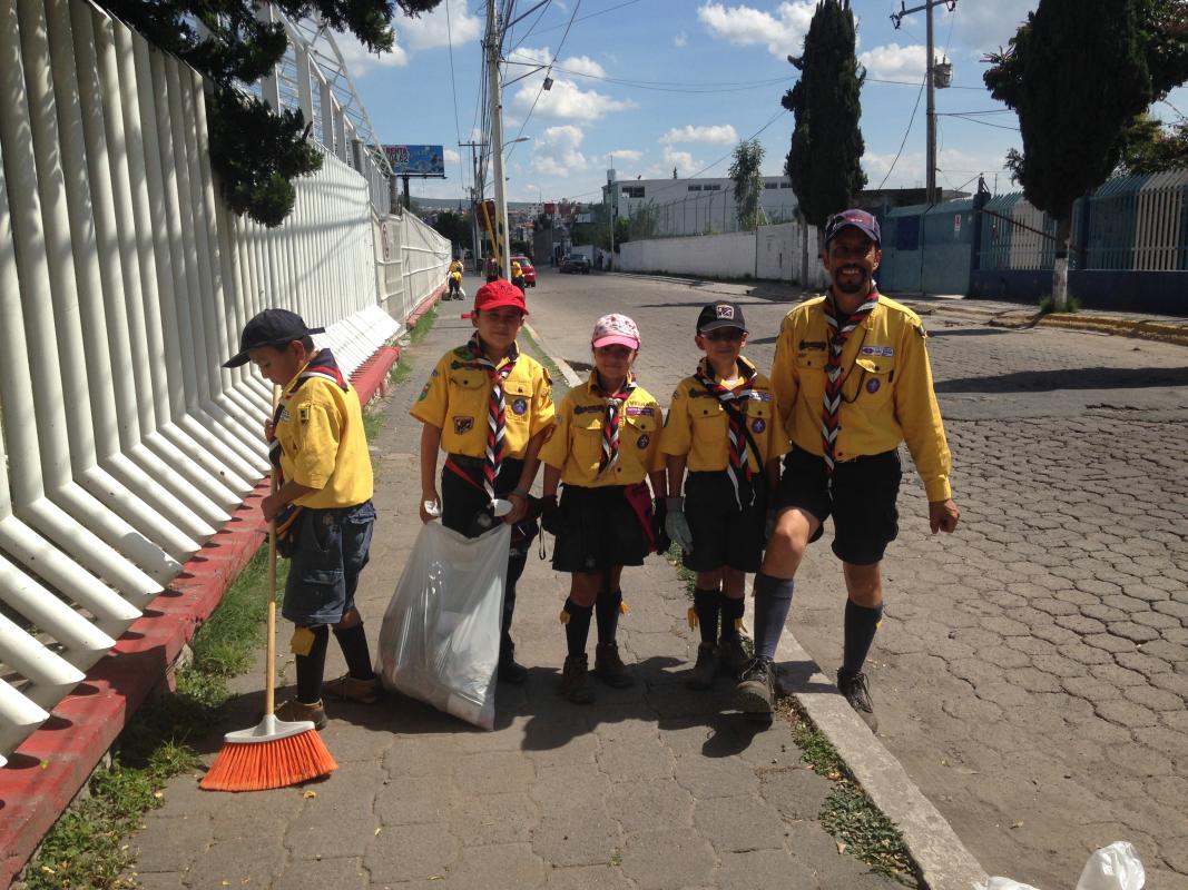 Limpieza Parque Josefa Ortiz de Dominguez