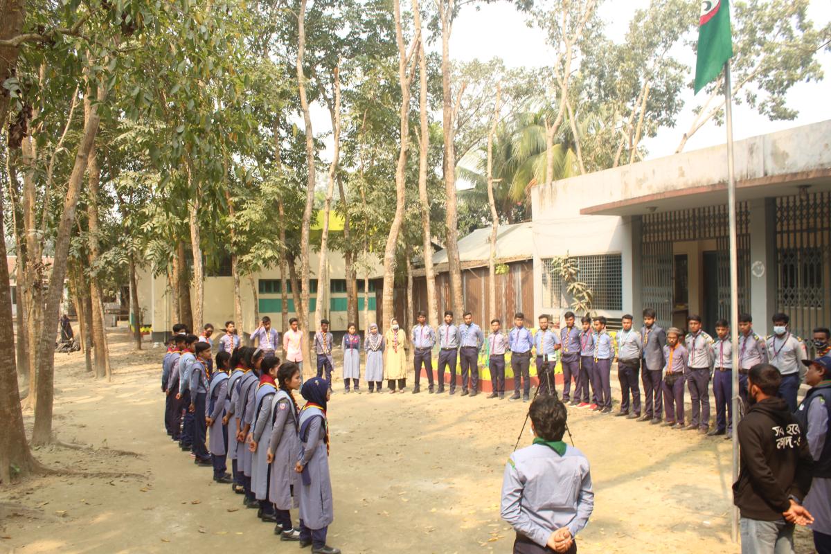 পতাকা উত্তোলন (১ম দিন) 