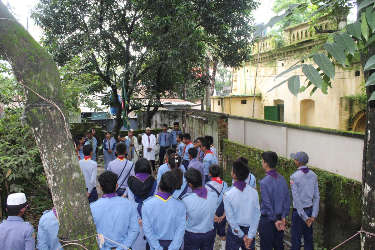 সাপ্তাহিক ত্রুু মিটিং