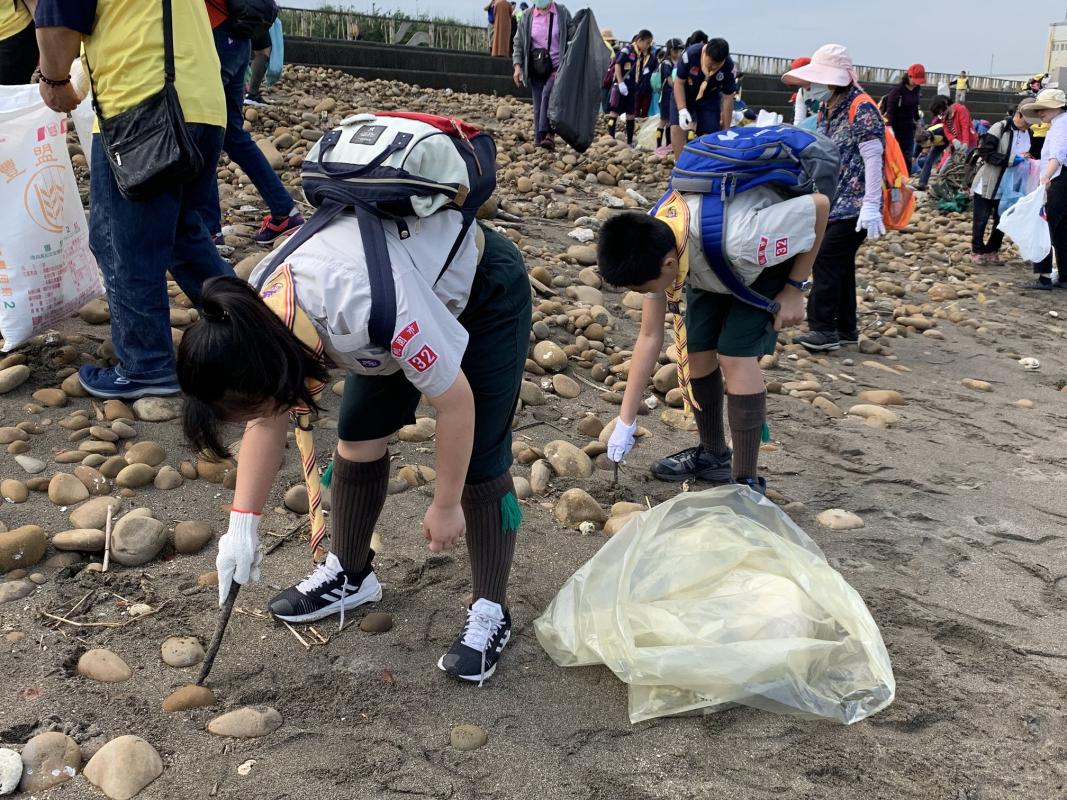 桃園佛光童軍  我行三好淨灘愛地球