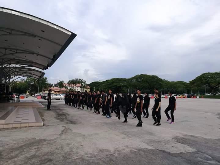 LATIHAN KAWAD KAKI