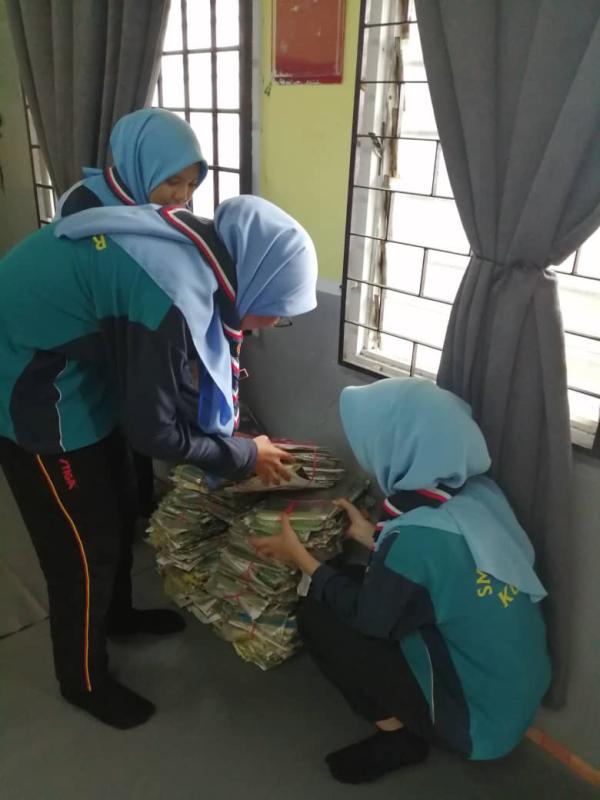 [THE WASH PROJECT :UPDATE 7 ] Continuous collect a recycle items 