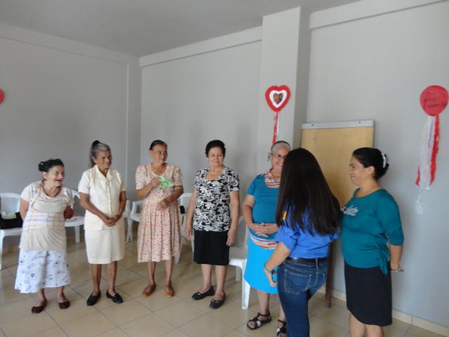 Mañana en el Club del adulto mayor