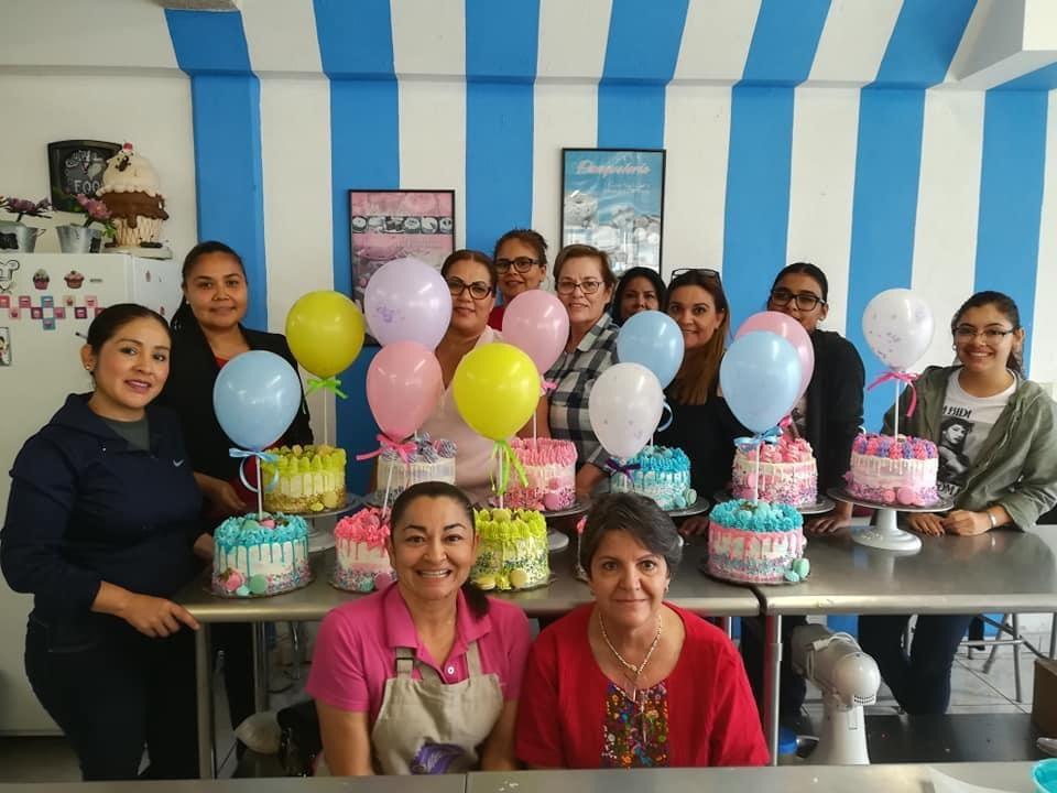 “Trabajo y practica en repostería gourmet”