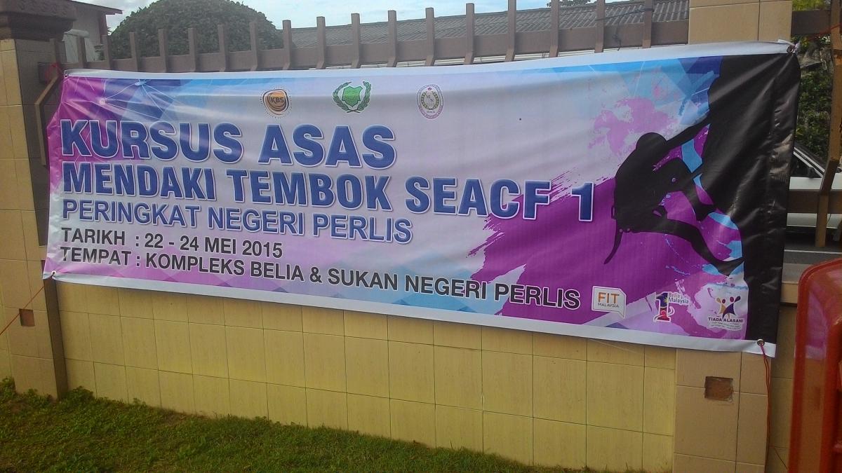 Kursus Asas Mendaki Tembok SEACF 1