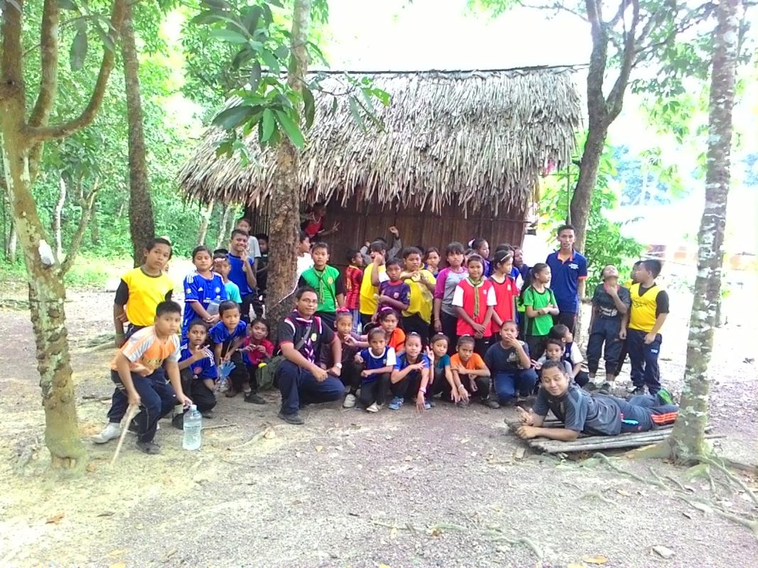 Perkhemahan Bersepadu Unit Beruniform Menggunakan Kaedah Pengakap