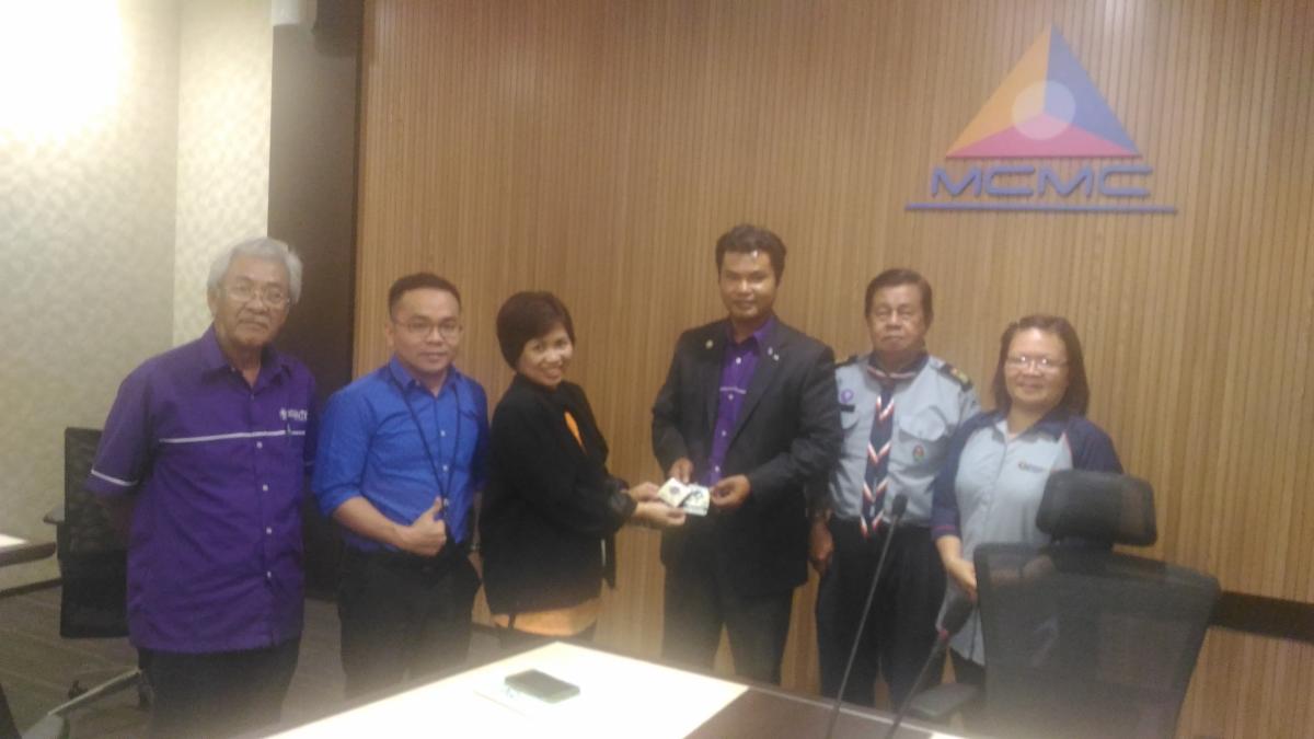 Kunjungan ke MCMC Sarawak