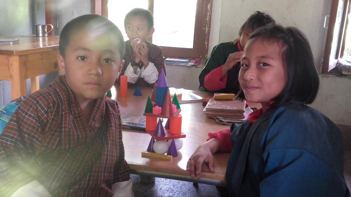 Nurturing the Creativity in Small Students