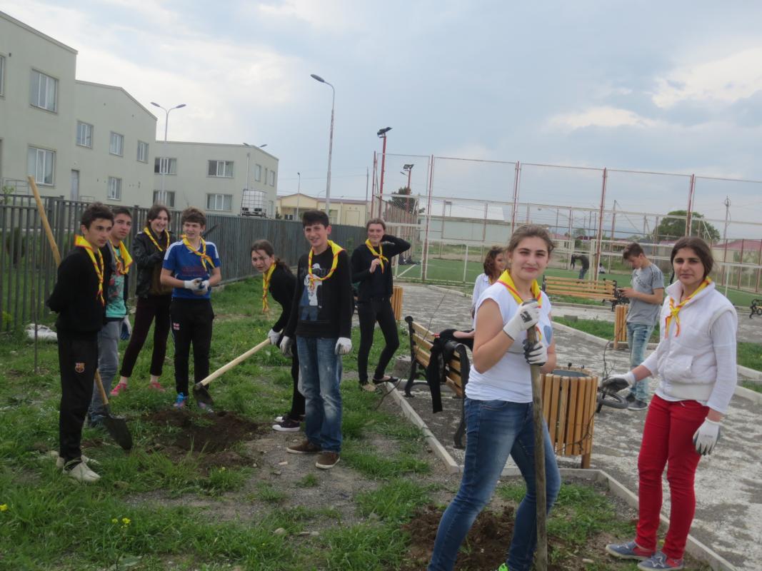 Planting action in Tserovani IDP settlement