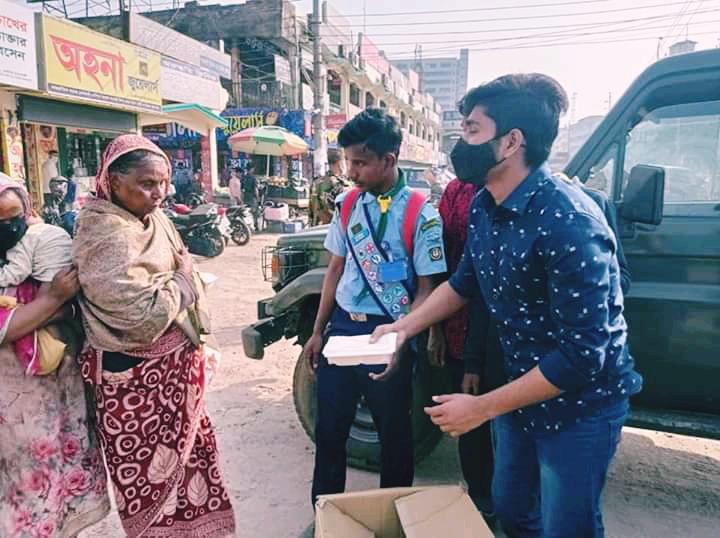 খাবার বিতরণ কর্মসূচী